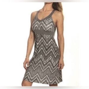ZeroXposur Voyage Stretch Athletc Sport Dress Gray Nickel White Racerback Size S